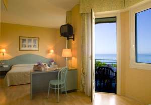 Xtrallusion offers characteristic Bed and Breakfast, B&B, Guest House, Hotel, Albergo and Country Lodge accommodation in Italy. Plus independent self-guided Walking, Adventure, Activity, Skiing and Paragliding Holiday itineraries on the Italian Rivieras, in the Italian Lakes, in the Italian Alps and in some of the most beautiful corners of Italy.